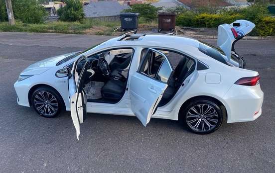 TOYOTA-COROLLA-2020