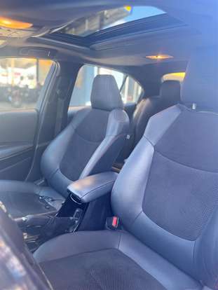 TOYOTA-COROLLA-2025
