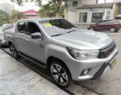 TOYOTA HILUX 2.7 SRV 4X4 CD 16V FLEX 4P AUTOMÁTICO TOYOTA HILUX 2.7 SRV 4X4 CD 16V FLEX 4P AUTOMÁTICO