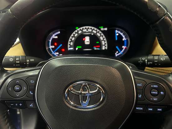 TOYOTA-RAV4-2022
