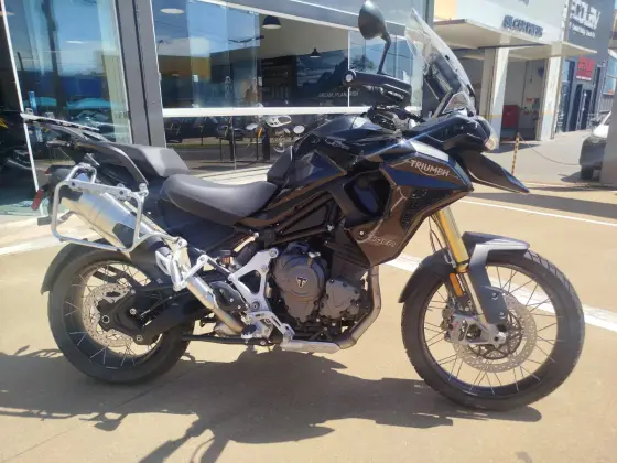 TRIUMPH TIGER 1200 RALLY BLACK EDITION 