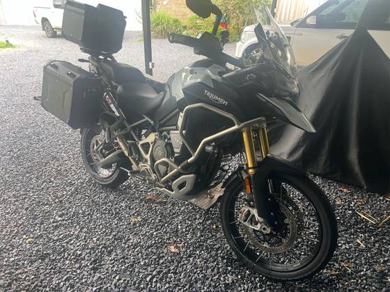 TRIUMPH TIGER 1200 RALLY EXPLORER 