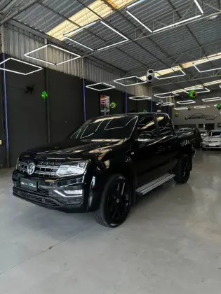 VOLKSWAGEN AMAROK 2.0 HIGHLINE 4X4 CD 16V TURBO INTERCOOLER DIESEL 4P AUTOMÁTICO VOLKSWAGEN AMAROK 2.0 HIGHLINE 4X4 CD 16V TURBO INTERCOOLER DIESEL 4P AUTOMÁTICO