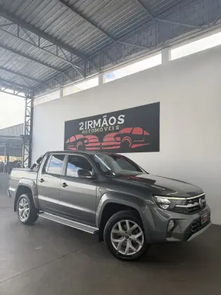 VOLKSWAGEN AMAROK 3.0 V6 TDI DIESEL HIGHLINE CD 4MOTION AUTOMÁTICO VOLKSWAGEN AMAROK 3.0 V6 TDI DIESEL HIGHLINE CD 4MOTION AUTOMÁTICO