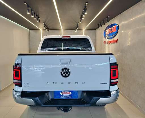 VOLKSWAGEN-AMAROK-2024