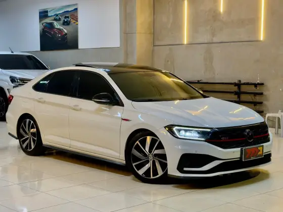 VOLKSWAGEN JETTA 2.0 350 TSI GASOLINA GLI DSG VOLKSWAGEN JETTA 2.0 350 TSI GASOLINA GLI DSG