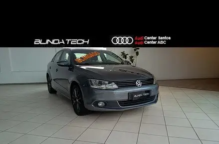 VOLKSWAGEN JETTA 2.0 TSI HIGHLINE 211CV GASOLINA 4P TIPTRONIC VOLKSWAGEN JETTA 2.0 TSI HIGHLINE 211CV GASOLINA 4P TIPTRONIC