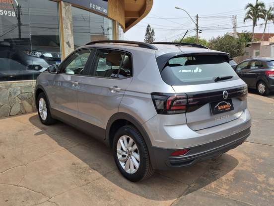 VOLKSWAGEN-T-CROSS-1.0 200 TSI TOTAL FLEX AUTOMÁTICO VOLKSWAGEN-T-CROSS-2023