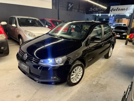 VOLKSWAGEN VOYAGE 1.6 MI COMFORTLINE 8V FLEX 4P MANUAL