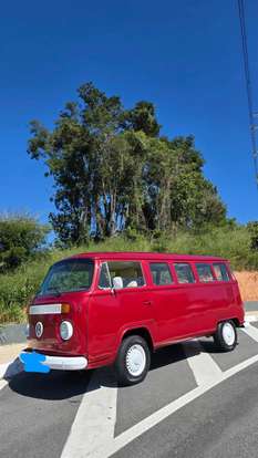 VOLKSWAGEN-KOMBI-1.6 MI CARAT 8V GASOLINA 3P MANUAL VOLKSWAGEN-KOMBI-1997