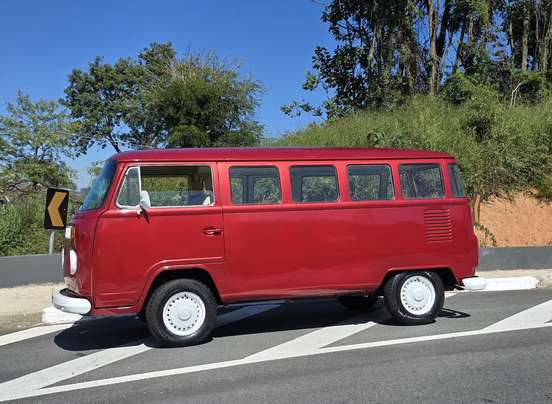 VOLKSWAGEN-KOMBI-1997