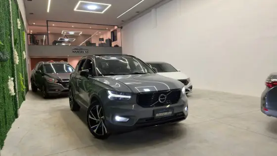VOLVO XC40 1.5 T5 RECHARGE R-DESIGN GEARTRONIC VOLVO XC40 1.5 T5 RECHARGE R-DESIGN GEARTRONIC