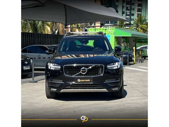 VOLVO-XC90-2018