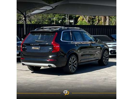 VOLVO-XC90-2.0 D5 DIESEL MOMENTUM AWD GEARTRONIC VOLVO-XC90-2018