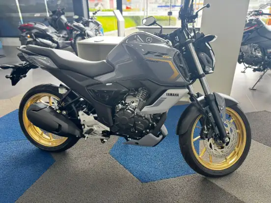YAMAHA-FZ15 FAZER CONNECTED ABS-2025