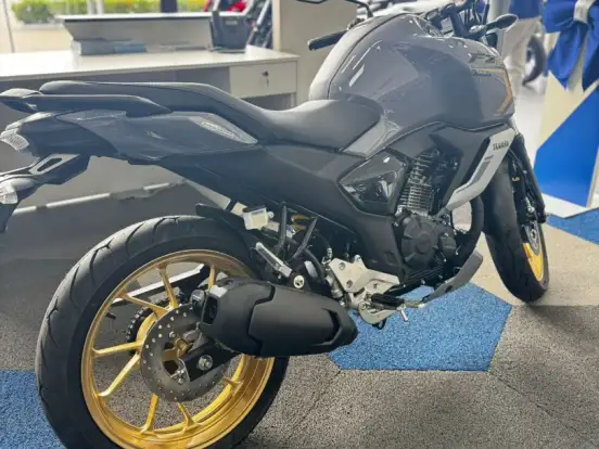 YAMAHA-FZ15 FAZER CONNECTED ABS YAMAHA-FZ15 FAZER CONNECTED ABS-2025