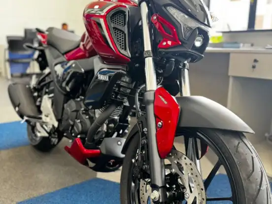 YAMAHA-FZ15 FAZER CONNECTED ABS YAMAHA-FZ15 FAZER CONNECTED ABS-2025