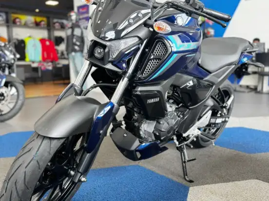 YAMAHA-FZ15 FAZER CONNECTED ABS YAMAHA-FZ15 FAZER CONNECTED ABS-2025