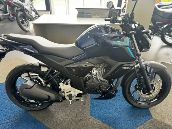 YAMAHA-FZ15 FAZER CONNECTED ABS YAMAHA-FZ15 FAZER CONNECTED ABS-2025
