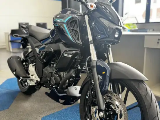 YAMAHA-FZ15 FAZER CONNECTED ABS YAMAHA-FZ15 FAZER CONNECTED ABS-2025