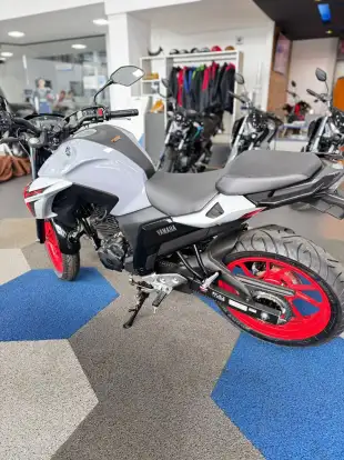 YAMAHA-FZ25 FAZER CONNECTED ABS-2026