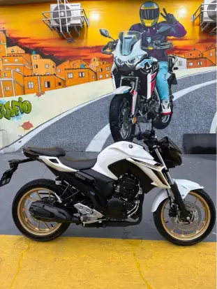 YAMAHA-FZ25 FAZER CONNECTED ABS YAMAHA-FZ25 FAZER CONNECTED ABS-2025