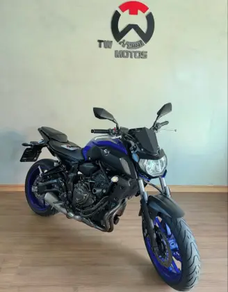 YAMAHA MT-07 ABS YAMAHA MT-07 ABS