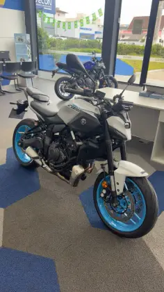 YAMAHA MT-07 CONNECTED ABS YAMAHA MT-07 CONNECTED ABS