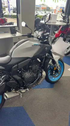 YAMAHA-MT-07 CONNECTED ABS-2025