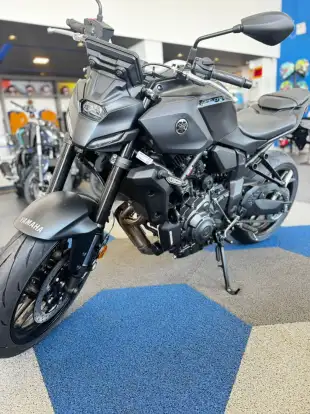 YAMAHA-MT-07 CONNECTED ABS YAMAHA-MT-07 CONNECTED ABS-2025
