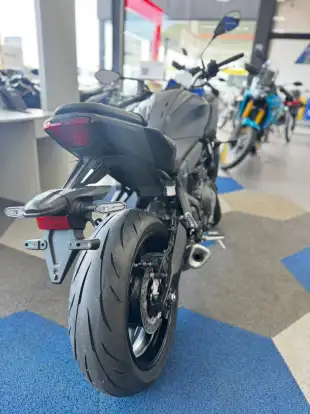 YAMAHA-MT-07 CONNECTED ABS YAMAHA-MT-07 CONNECTED ABS-2025