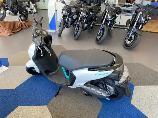 YAMAHA-NEOS CONNECTED-2025