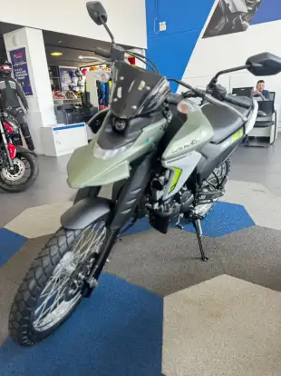 YAMAHA-XTZ 250 LANDER CONNECTED-2026