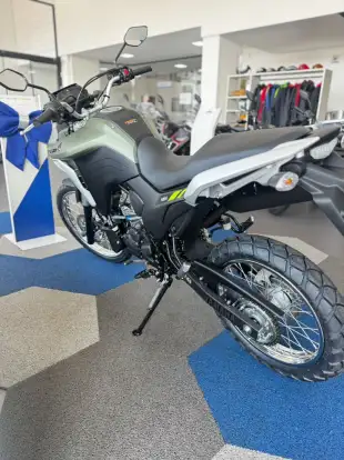 YAMAHA-XTZ 250 LANDER CONNECTED-2026