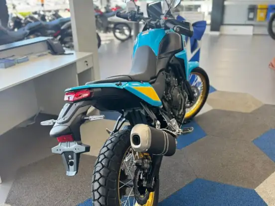 YAMAHA-XTZ 700 TÉNÉRÉ YAMAHA-XTZ 700 TÉNÉRÉ-2025