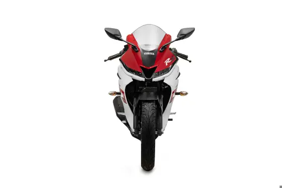 YAMAHA YZF R15 70th ANNIVERSARY YAMAHA YZF R15 70th ANNIVERSARY