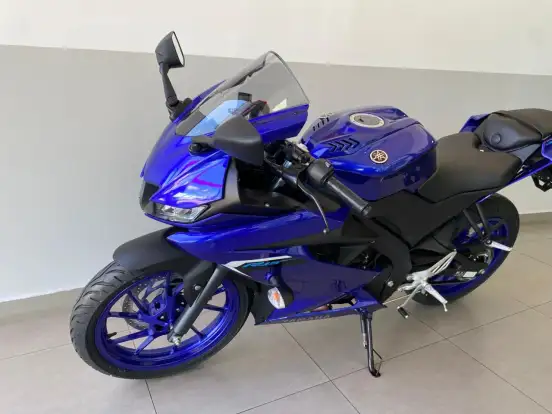 YAMAHA-YZF R15-2025