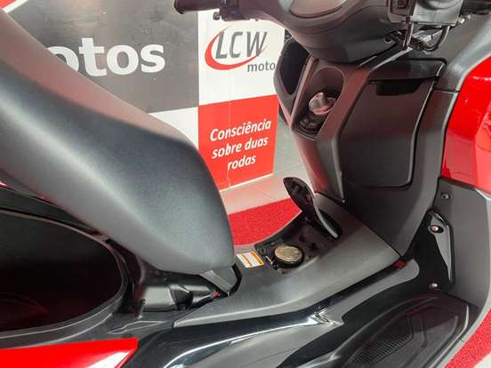YAMAHA-NMAX CONNECTED 160 SE ABS YAMAHA-NMAX CONNECTED 160 SE ABS-2024