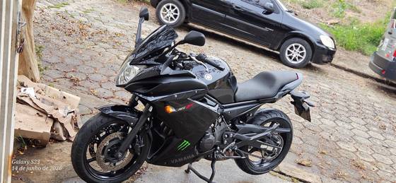 YAMAHA XJ6 F 