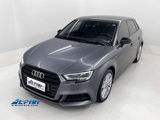 AUDI-A3-2020