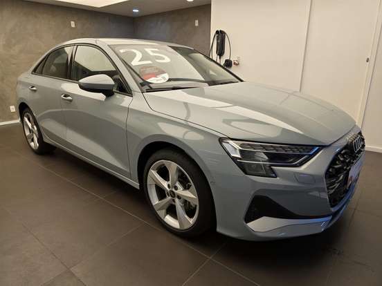 AUDI-A3-2.0 40 TFSI GASOLINA SEDAN ADVANCED S-TRONIC AUDI-A3-2024