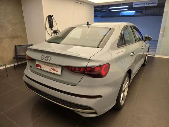 AUDI-A3-2024