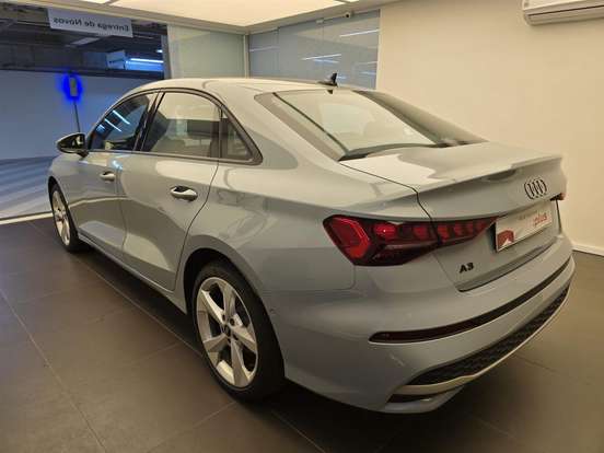 AUDI-A3-2024
