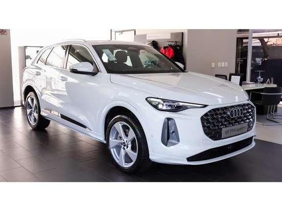 AUDI-Q5-2.0 TFSI GASOLINA ADVANCED QUATTRO S TRONIC AUDI-Q5-2025