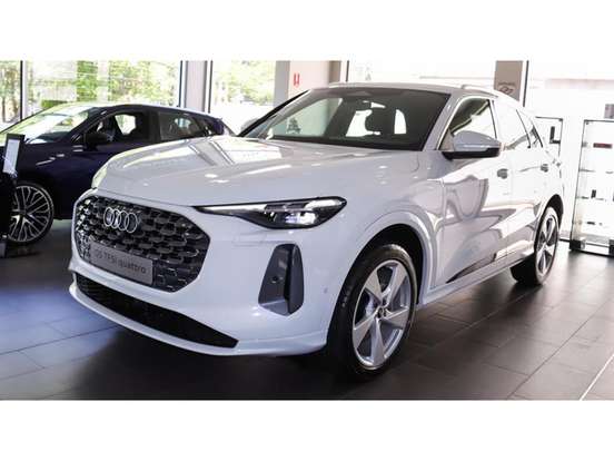 AUDI-Q5-2.0 TFSI GASOLINA ADVANCED QUATTRO S TRONIC AUDI-Q5-2025