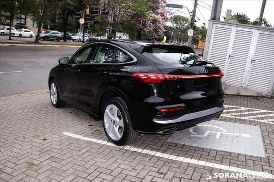 AUDI-Q5-2025