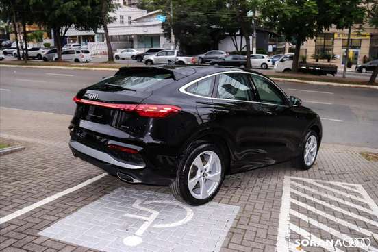 AUDI-Q5-2025