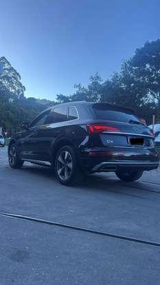 AUDI-Q5-2023