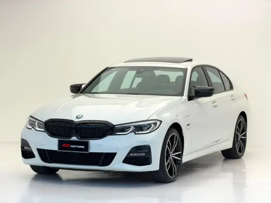 BMW 330e 2.0 16V TURBO HÍBRIDO M SPORT AUTOMÁTICO
