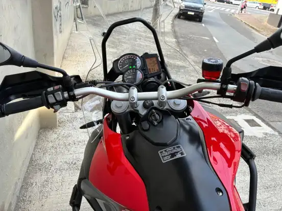BMW-F 800 GS ADVENTURE BMW-F 800 GS ADVENTURE-2014